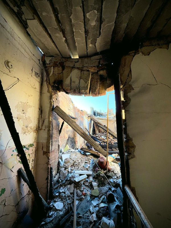 1553 image for slide