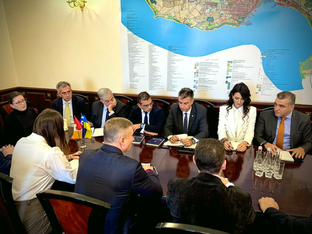 1677 image for slide