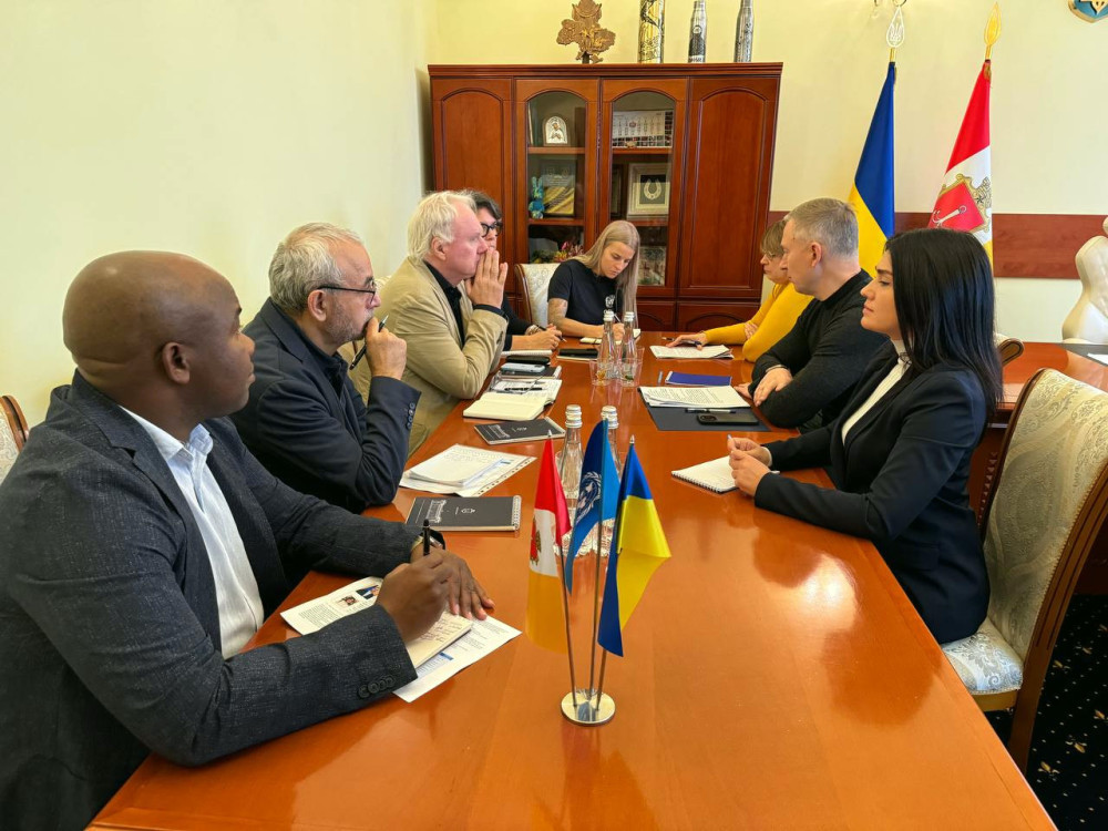 1719 image for slide