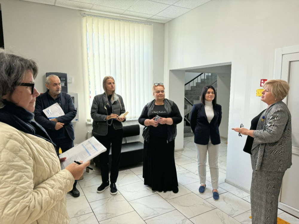 1726 image for slide