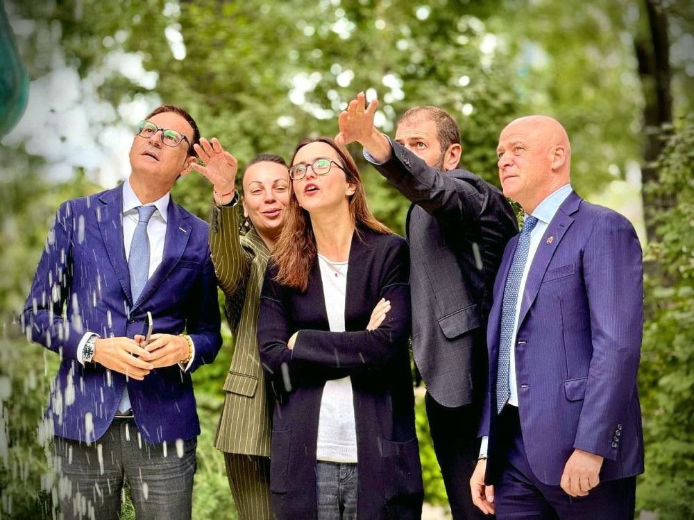 1745 image for slide