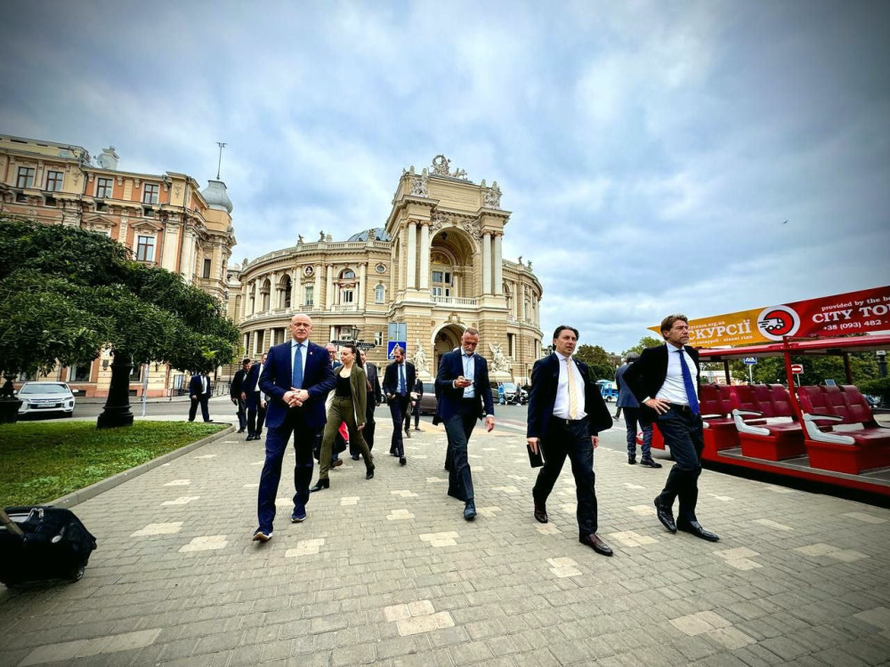 1747 image for slide