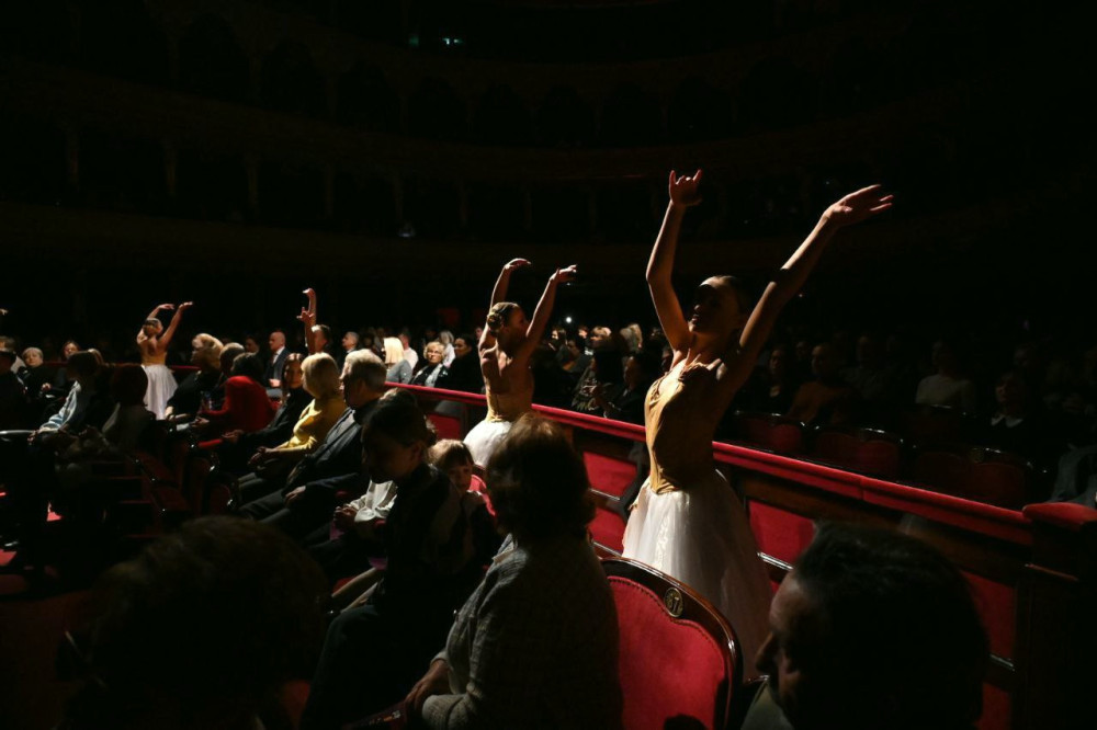 2283 image for slide