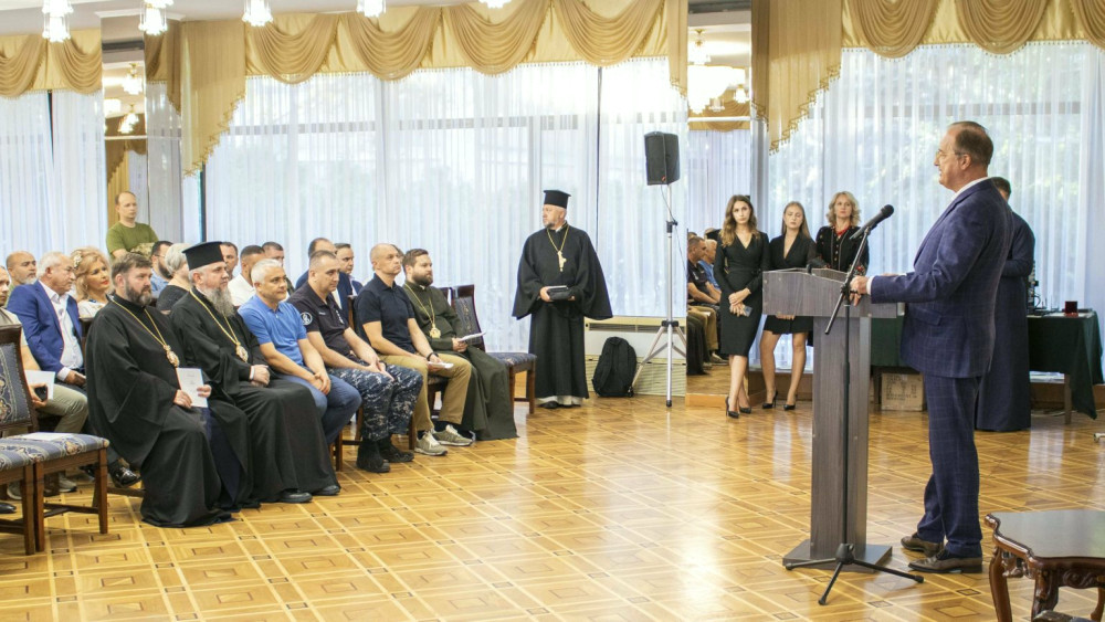 2586 image for slide