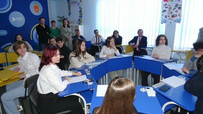 2838 image for slide