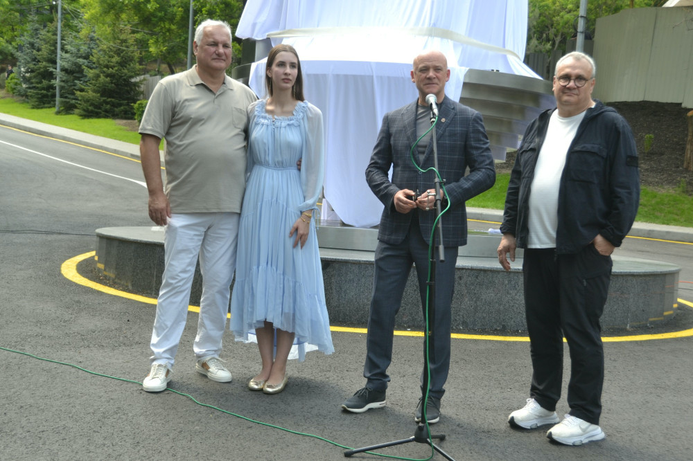 4337 image for slide