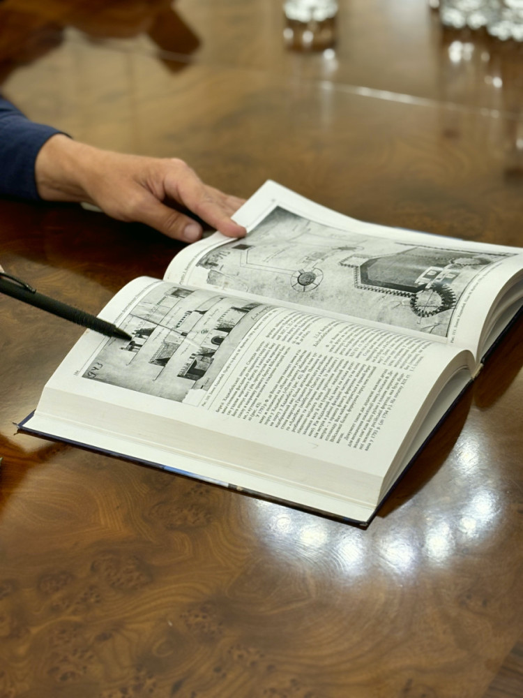 5484 image for slide