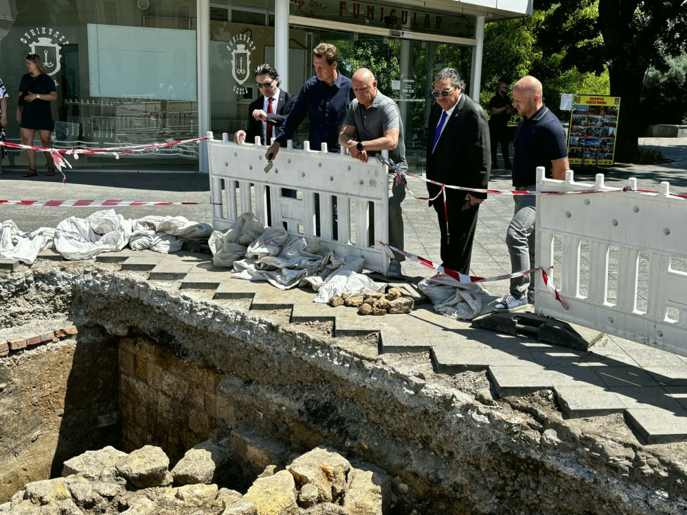 5485 image for slide