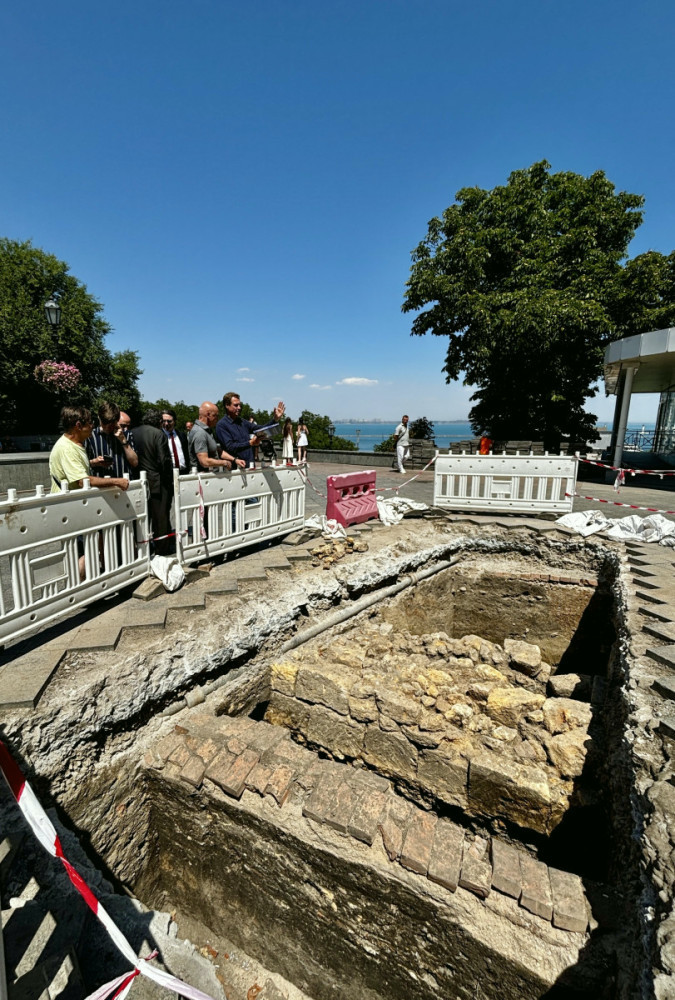 5486 image for slide