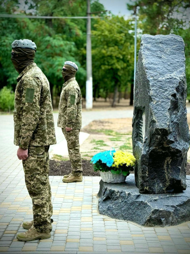 6220 image for slide