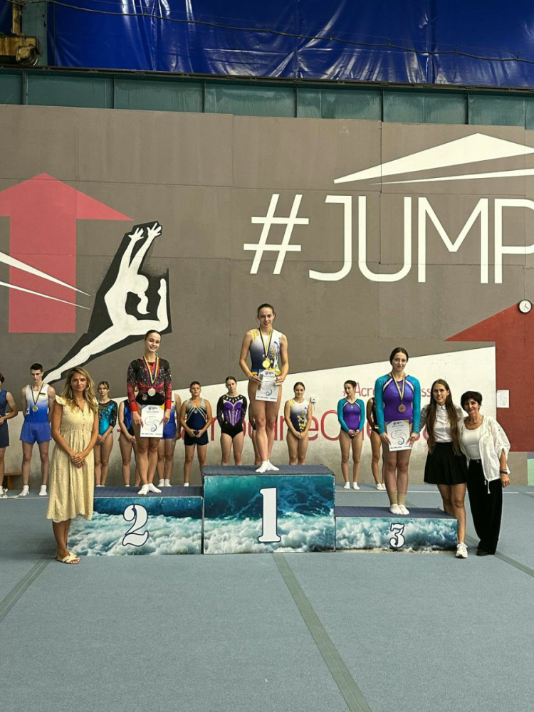 6903 image for slide