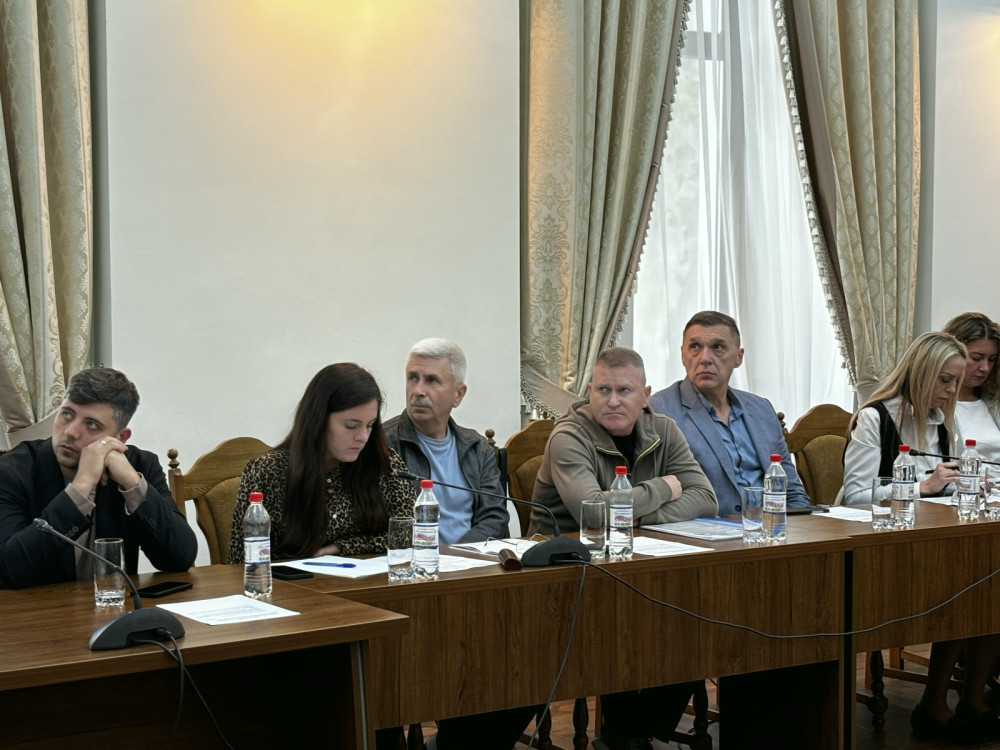 6923 image for slide