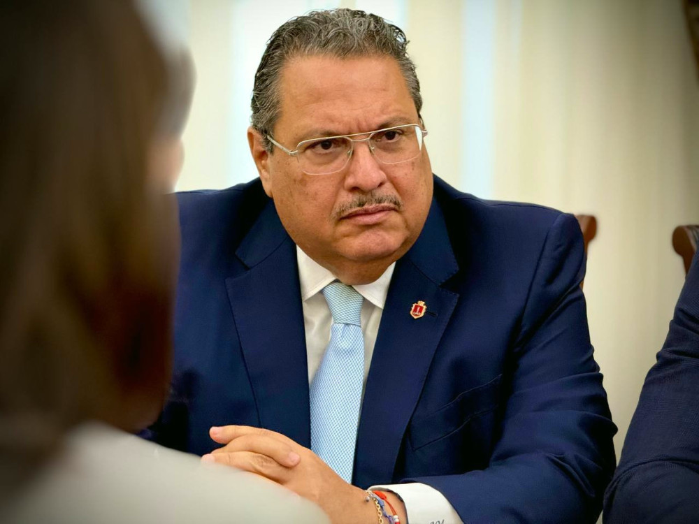 6965 image for slide