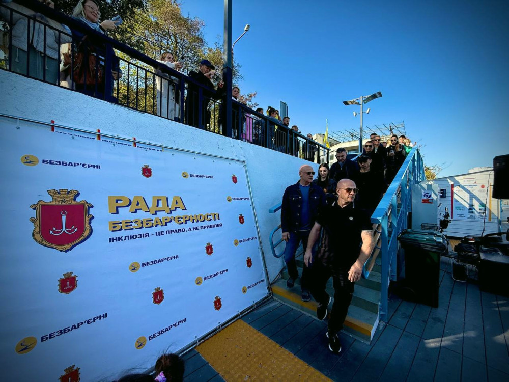 6972 image for slide