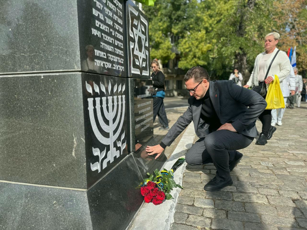 7032 image for slide