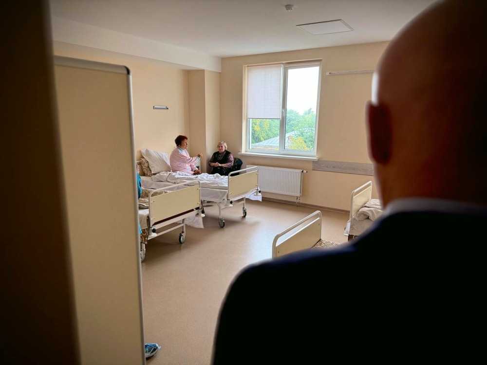 7128 image for slide