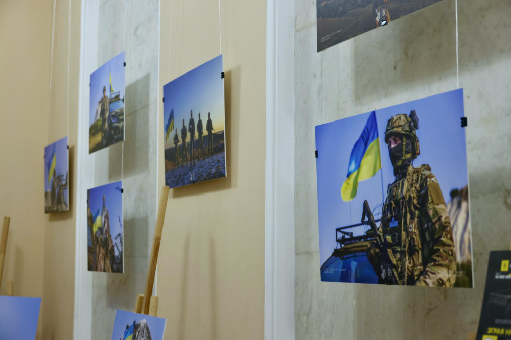 8219 image for slide