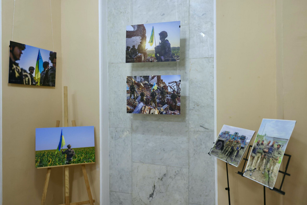 8222 image for slide